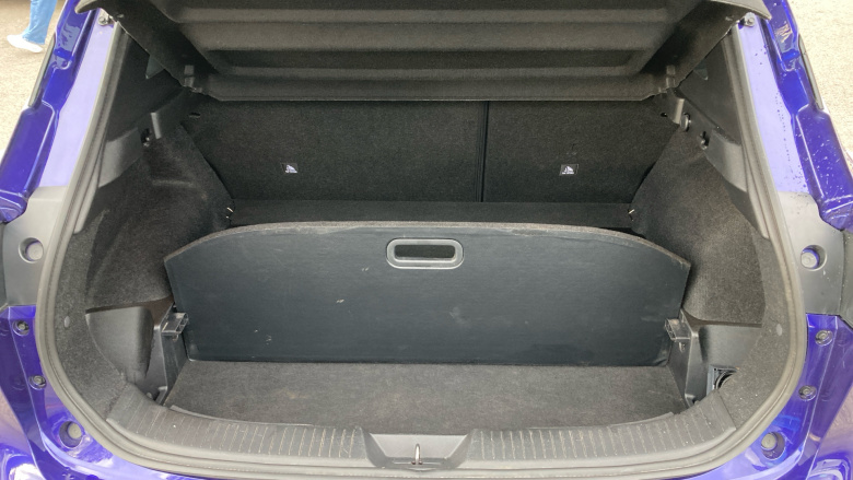 Nissan Qashqai 1.3 DiG-T MH N-Connecta 5dr Petrol Hatchback